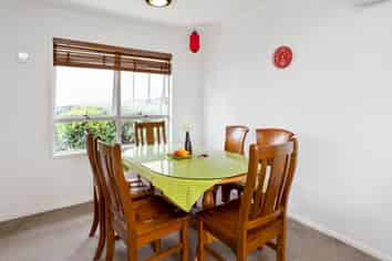 2/119 Abbotts Way, Remuera