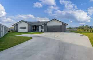 90 Johnstone Drive, Fitzherbert