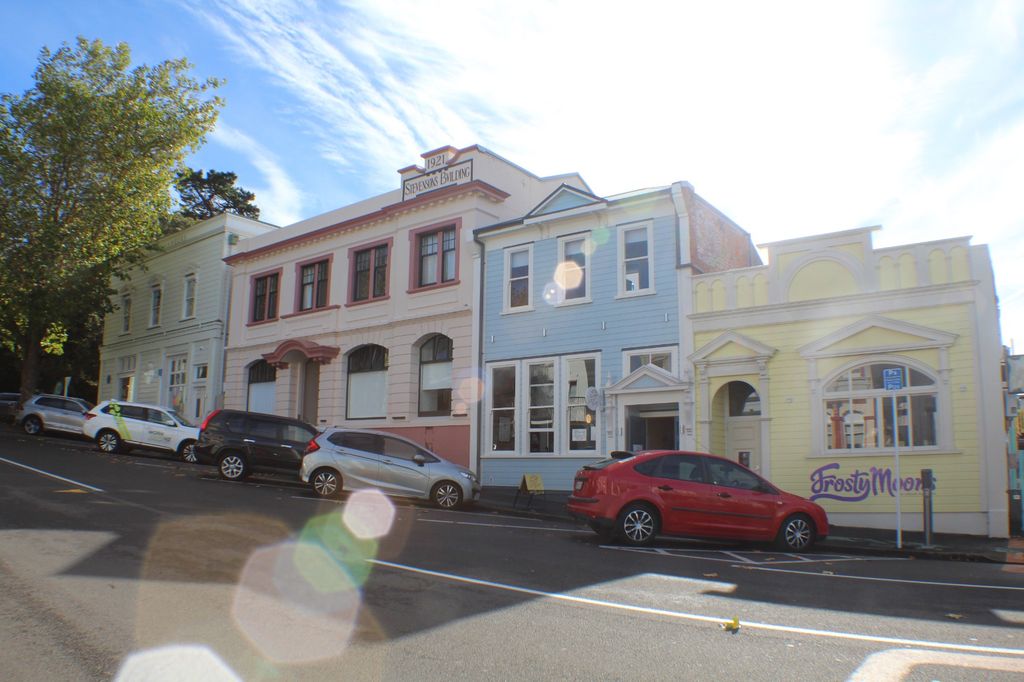 2/44 Drews Avenue, City Centre (Whanganui) 1