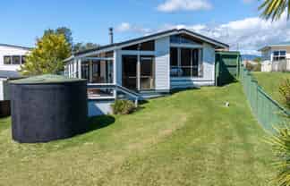 30 Drake Street, Manakau