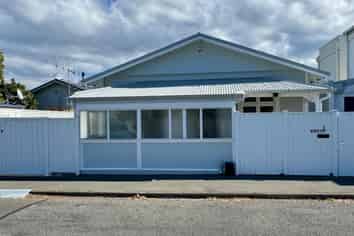 Hawkes Bay - Address withheld