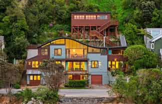 423 Karaka Bay Road, Karaka Bays