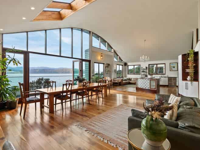 423 Karaka Bay Road, Karaka Bays