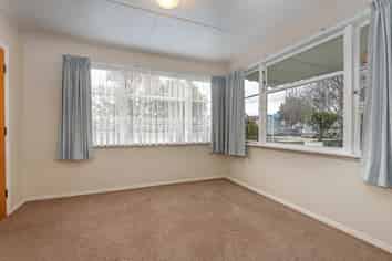 15 Kiwi Court, Roslyn