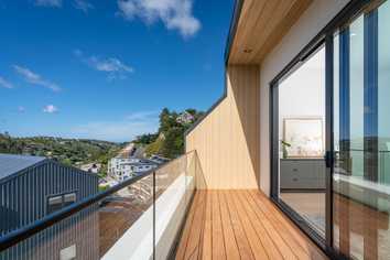 129 Tiketike Way, Brooklyn