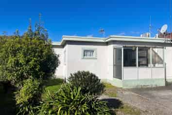 33 Puriri Terrace, Roslyn