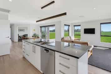 115 Divan Road, Levels