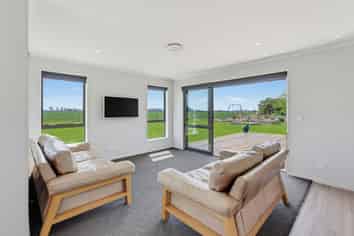 115 Divan Road, Levels