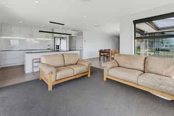 115 Divan Road, Levels