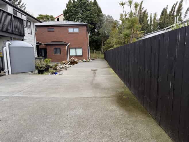 3/26 Longfellow Parade, Titirangi