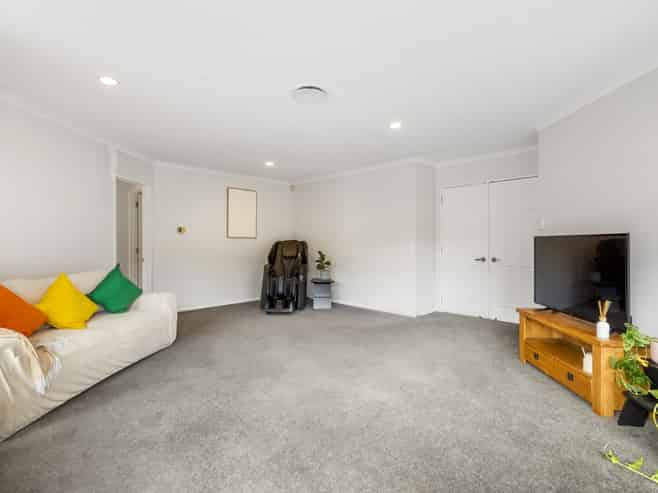 3 Amber Glen, Albany