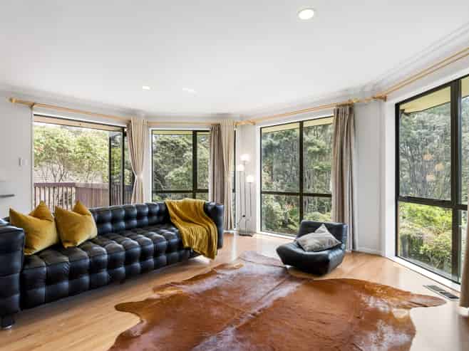3 Amber Glen, Albany