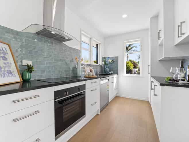 8 Maire Street, Avondale