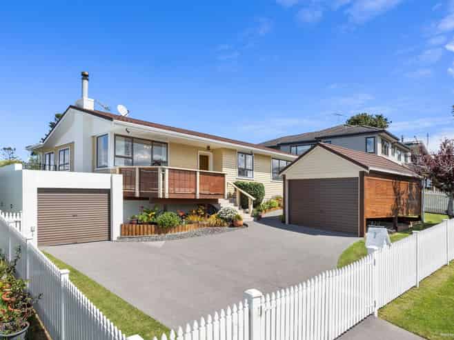 52 Canberra Avenue, Lynfield