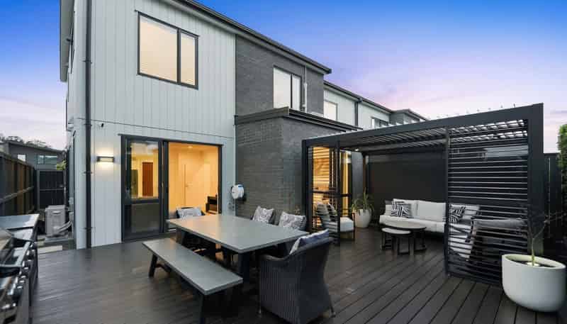 64 Kilcadden Drive, Flat Bush