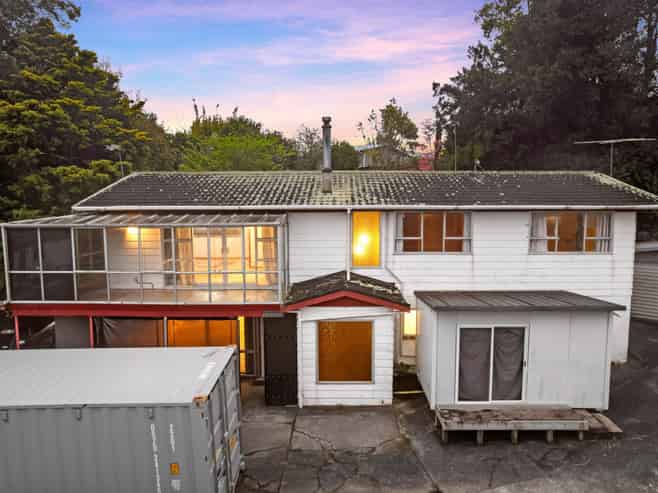 60 Chilcott Road, Henderson