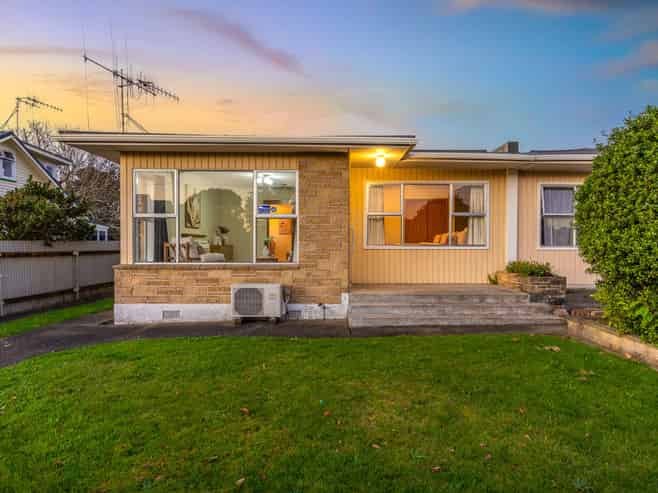 137 Bath Street, LEVIN