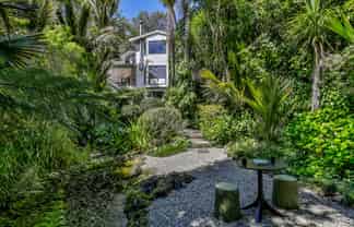 632 South Titirangi Road, Titirangi