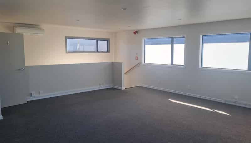  1/169 Ferry Road, Waltham