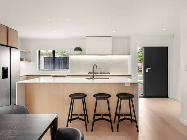 1/36 Kauri Point Drive, Rototuna North