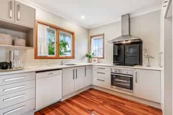 53 Braid Road, Saint Andrews