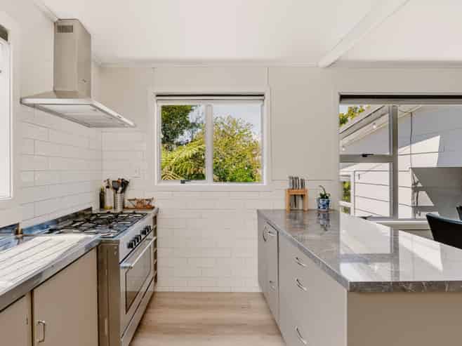 28 Camellia Avenue, Bell Block