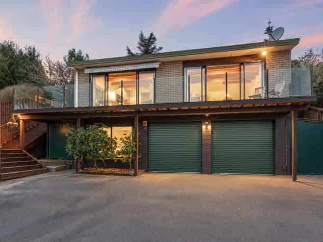 15 Ranelagh Terrace, Huntsbury