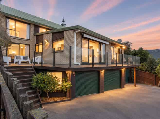 15 Ranelagh Terrace, Huntsbury