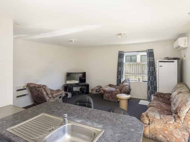 100 Elizabeth Street, Riccarton