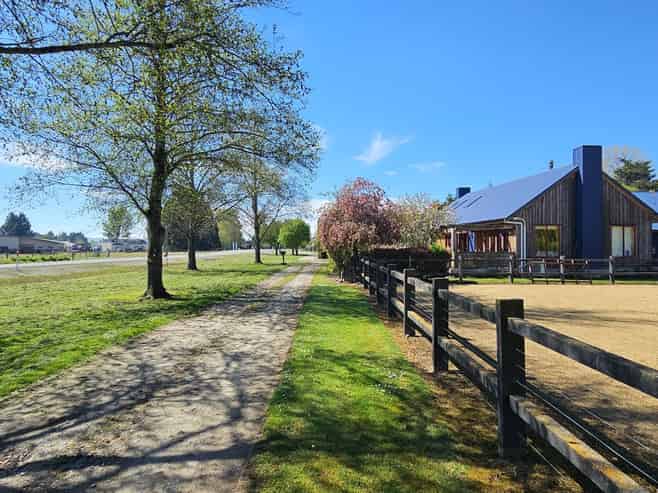 1571 Waimea Highway, Mandeville