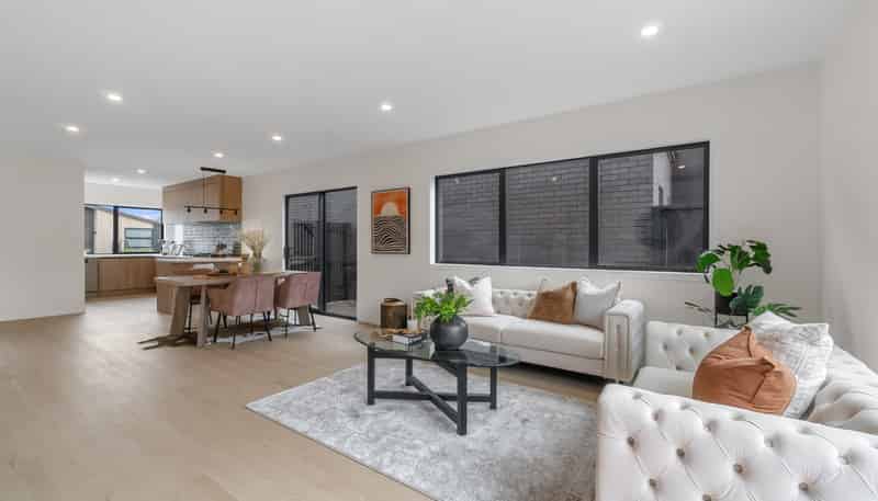 14 Overton Street, Rototuna North