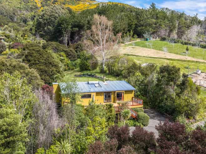 24 Reynolds Valley Road, Little River