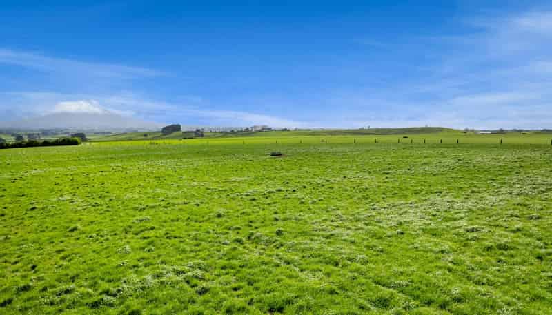 5200B Mountain Road, Eltham
