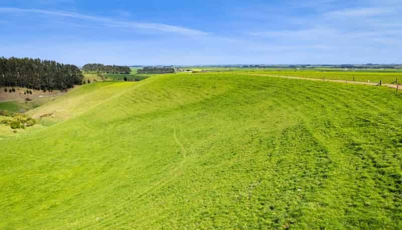 5200B Mountain Road, Eltham