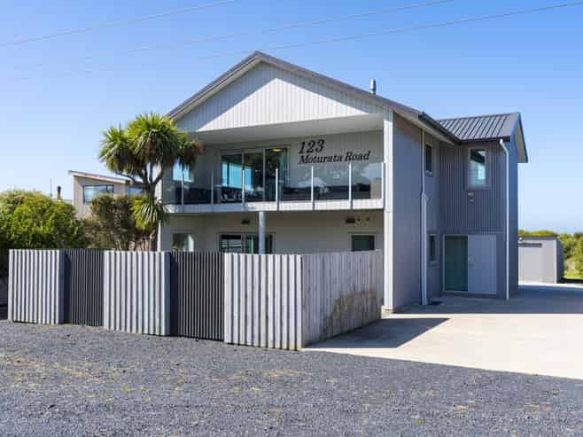 123 Moturata Road, Taieri Beach