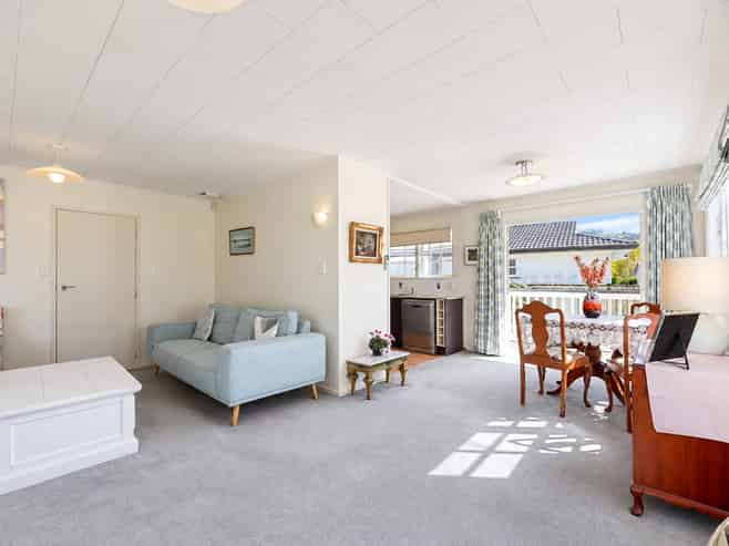 1 Beryl Place, Pukehangi