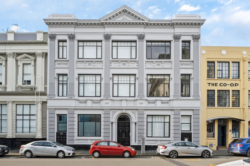 Big on space, rich in character and right in the City 1