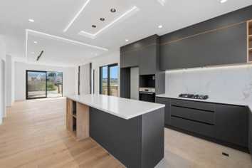 153 Otuwairoa Esplande, Opaheke