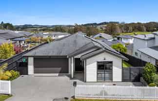 15 Tautoru Avenue, Orewa
