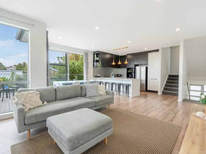 11 Manuwai Road, Torbay