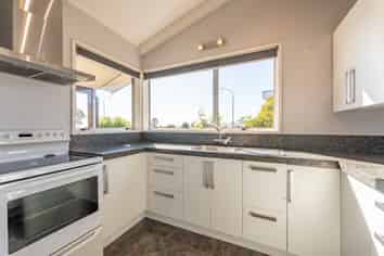 12 Beverley Road, Maori Hill