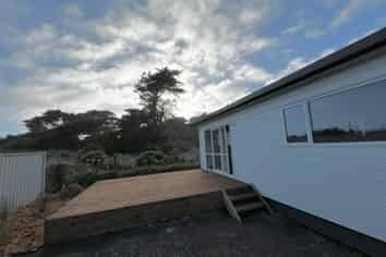4 Rangiuru Road, Otaki Beach