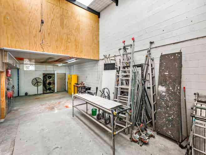 WAIRAU INDUSTRIAL - YOUR NEXT MOVE