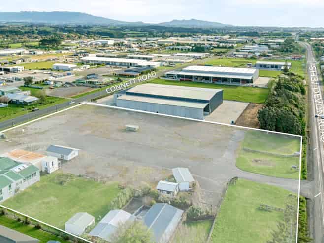  Large-Scale Industrial Site with Exceptional Profile