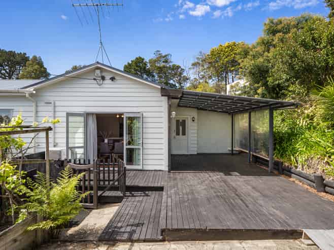 21 Archers Road, Hillcrest