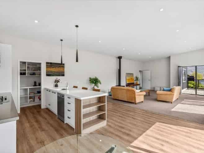 4 Kahu Close, Wanaka