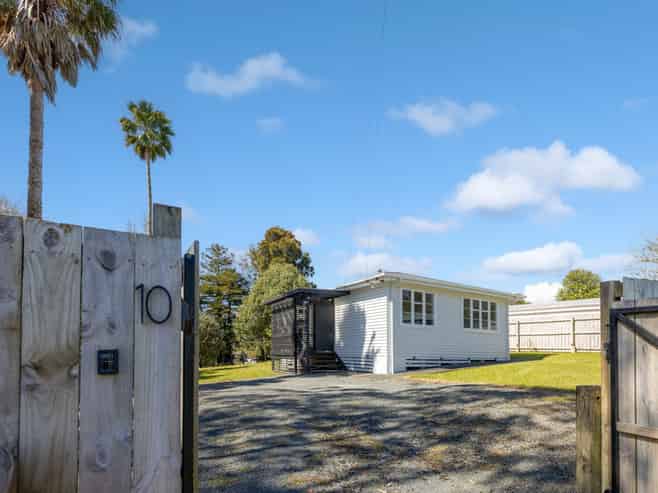 10 Wellsford Valley Road, Wellsford
