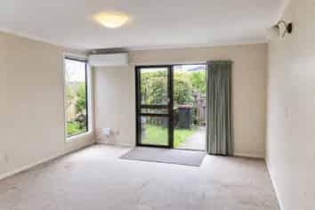 B/123 Macandrew Road, South Dunedin