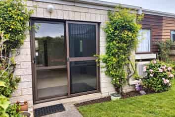 B/123 Macandrew Road, South Dunedin