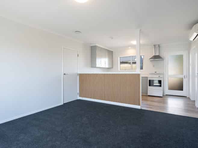 4/13 Derby Street, Stoke